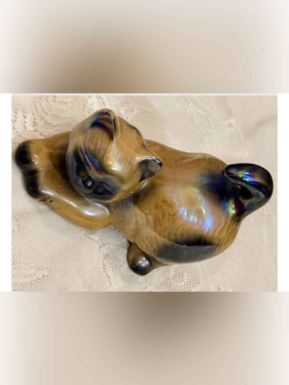 Vintage Iridescent Ceramic Siamese Cat Figurine - Decorative Pet Statue